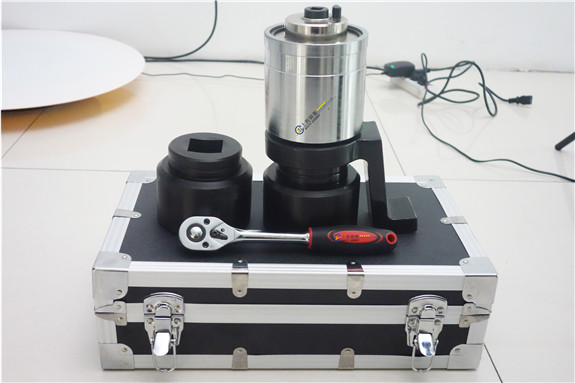 ���{Ť�ؿ̶ȱPŤ������